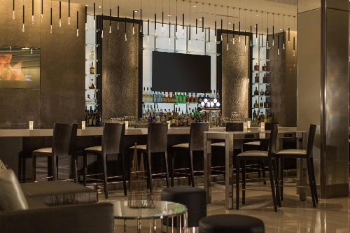 Hotel Chicago Downtown, Autograph Collection by Marriott image 1