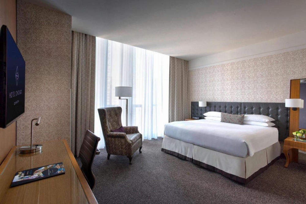 Standard King or Queen Room - Concierge Level